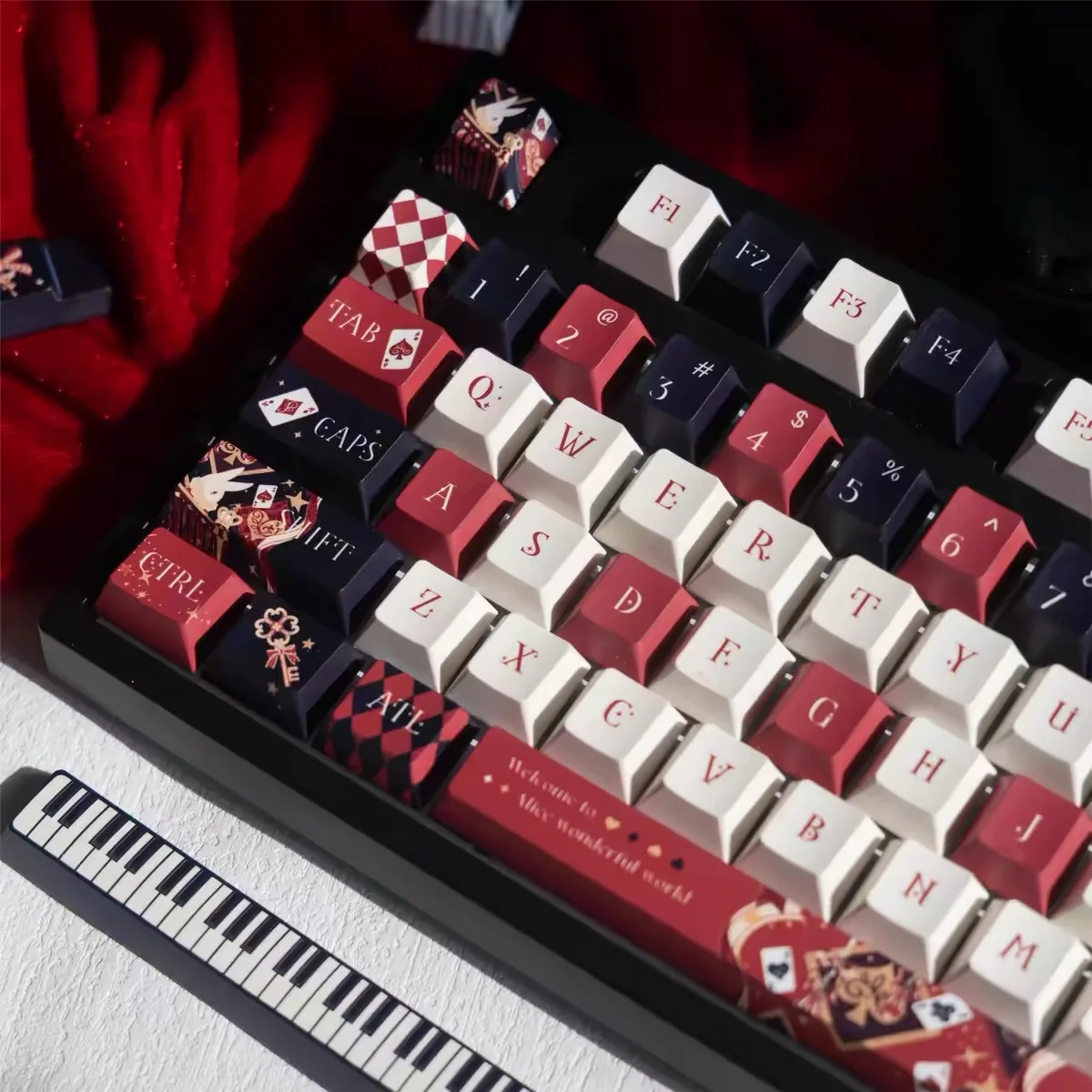 Retro Alice Keycap 138 Keys Th - Retro Gaming Keycaps avaliação e preço